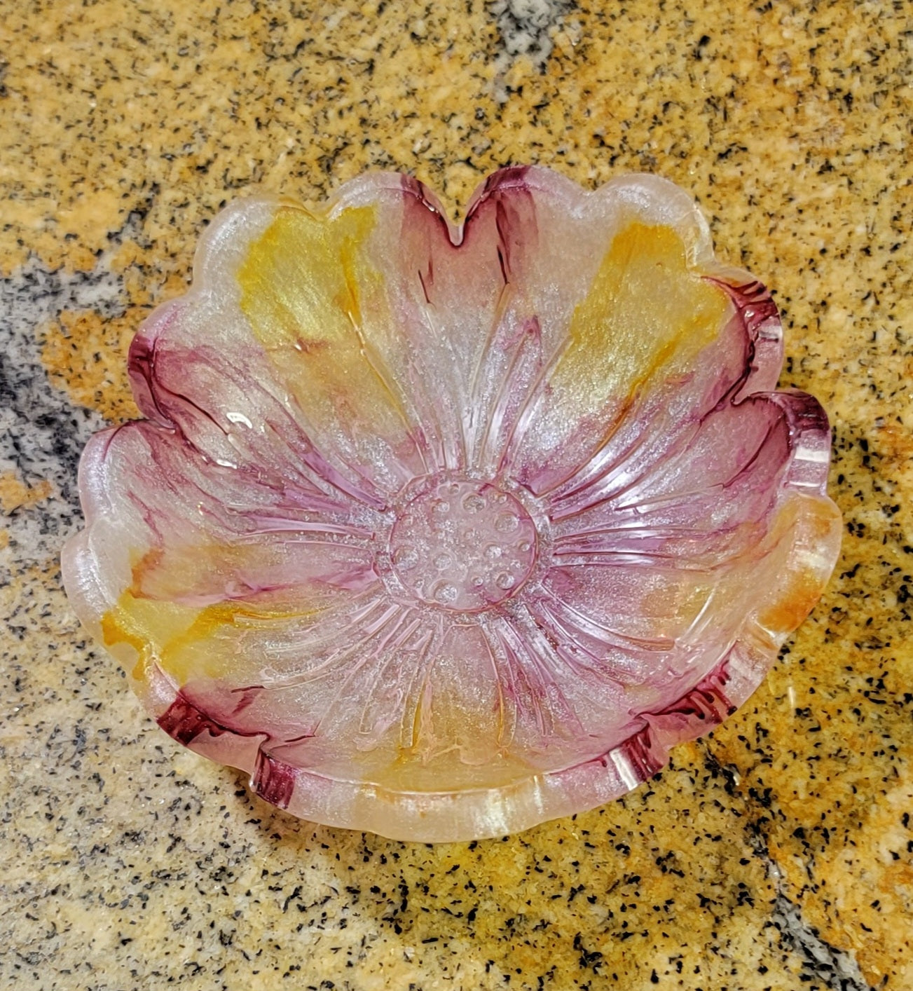 Trinket Dish - Flower 4"