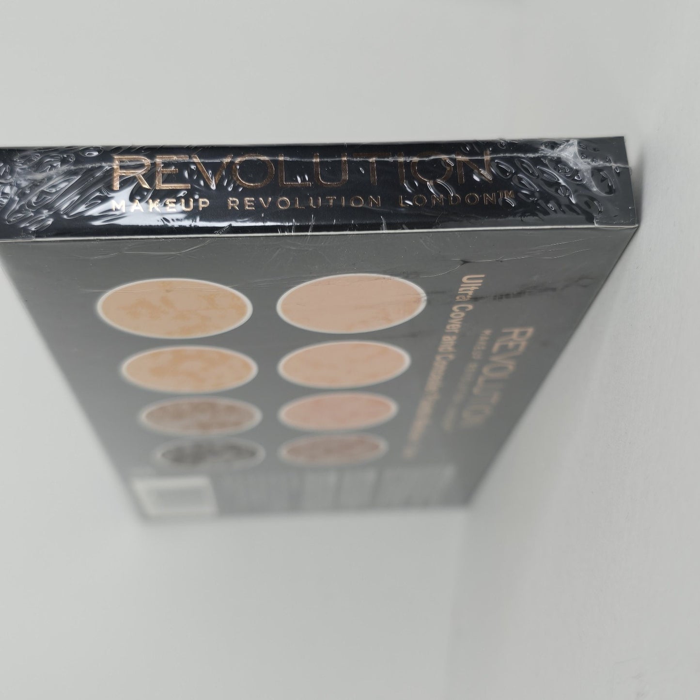 Revolution Ultra Cover & Conceal Palette Medium Dark Contouring & Mirror SEALED